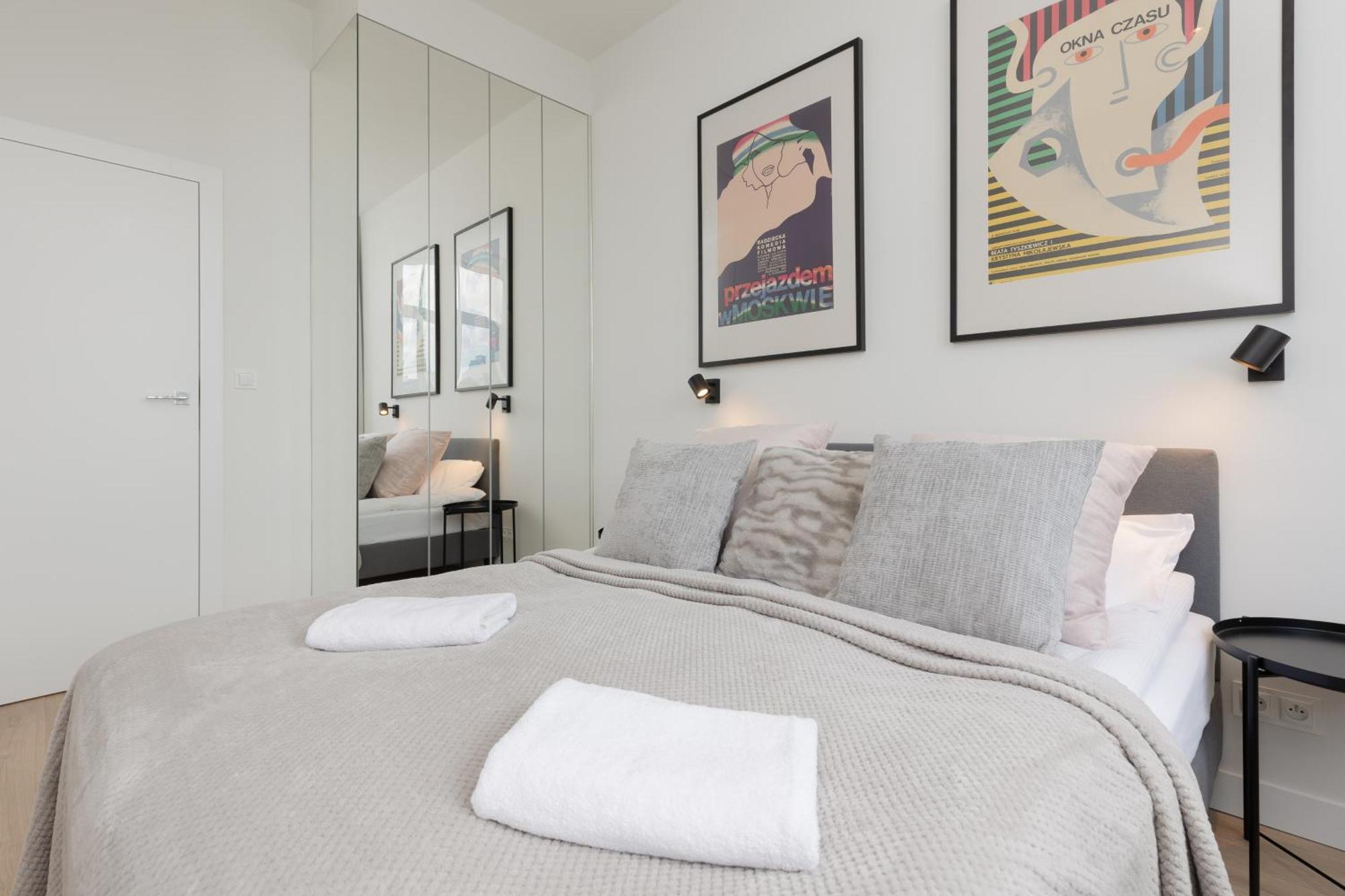 City Panorama Spacious Apartment By Renters Prestige Varşovia Exterior foto